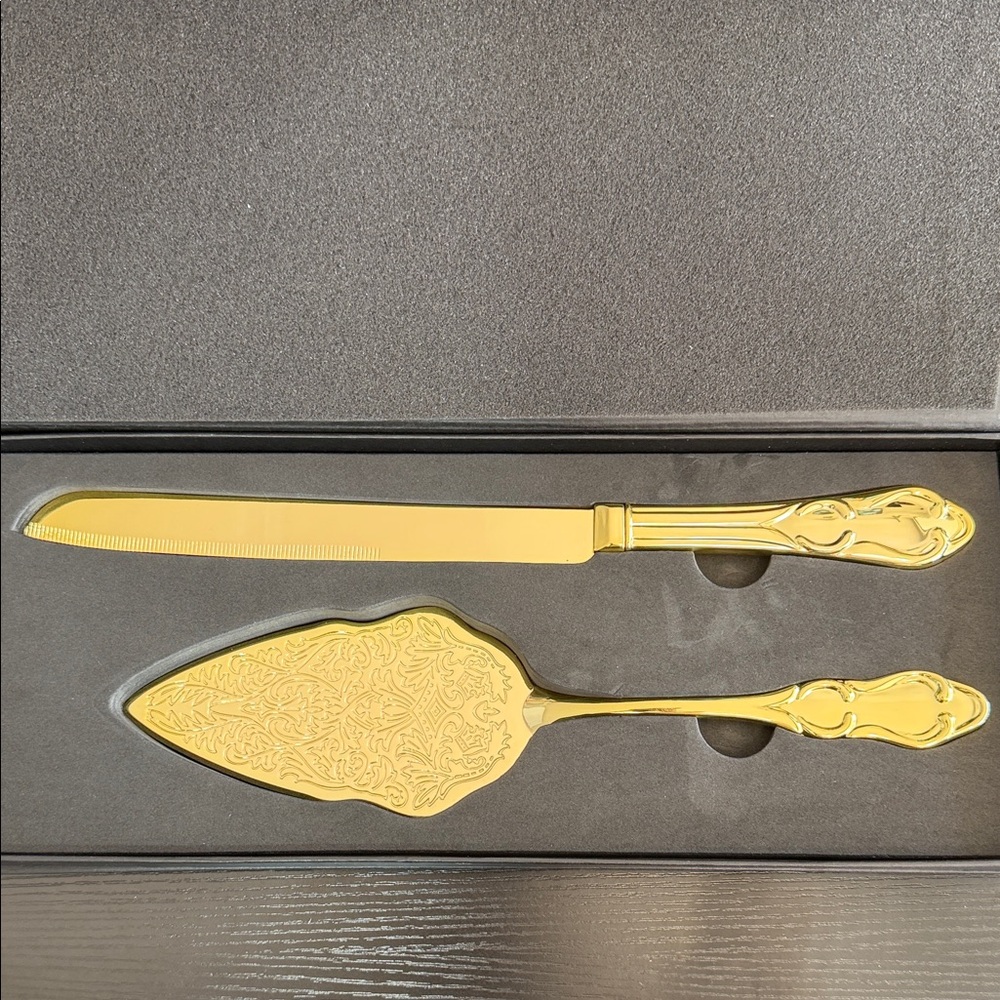Gold Cake Knife and Server Set
